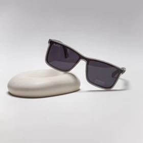 عینک آفتابی ری بن RayBan مدل RB R0102S REVERSE