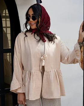 مانتو عروسکی