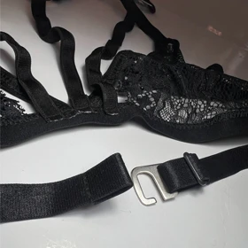 سوتین هارنس دار زنانه مدل گیپور کد 200