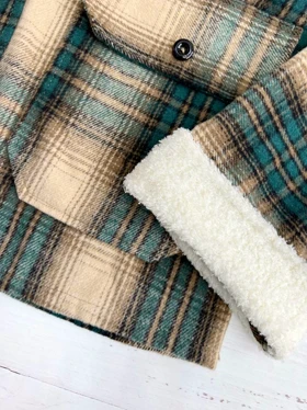 کت چهارخونه سر آستین و یقه خزدار کد3237