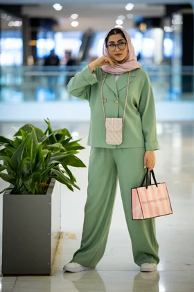 مانتو شلوار بغل چاک رایون