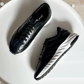 کفش راحتی زنانه استرادیواریوس مدل Stradivarius Sneakers - SKB20