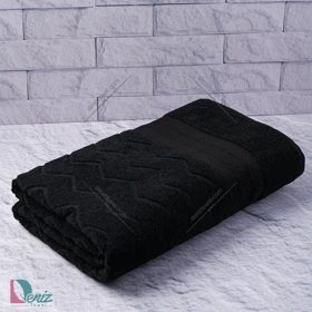 حوله حمامی طرح البروس رنگ مشکی