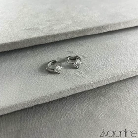 گوشواره زنانه مدل گل چهار برگ نگین‌دار 20438