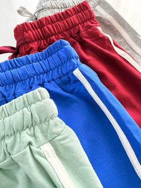 شورتک ورزشی زنانه نخ پنبه نوار دوزی