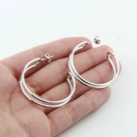 گوشواره زنانه حلقه‌ای دولاین ساده (نقره‌ای)