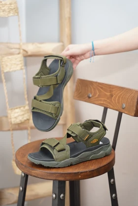 صندل رکابدار مردانه آمبرو