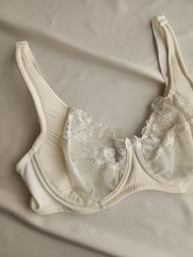 سوتین تک فنردار مینی مایزر برند SATER SEEN کد: 1010