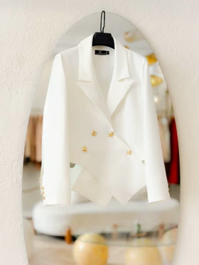 کراپ balenciaga 381