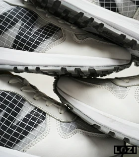 کفش کتانی سفید طوسی زرد NEW BALANCE 1300
