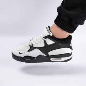 کفش کتانی اسپرت ساق‌دار مردانه رنگ سفید مشکی مدل نایک NIKE Jordan 4