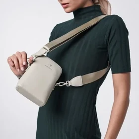 کیف دوشی زنانه دیوید جونز مدل David Jones CM7151G