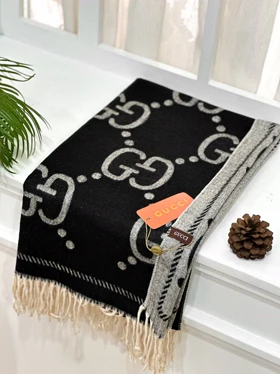 شال موهر دورو Gucci 20662