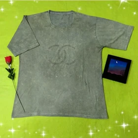 تیشرت زنانه نگین‌دار سنگشور