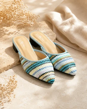 صندل رنگارنگ آبی