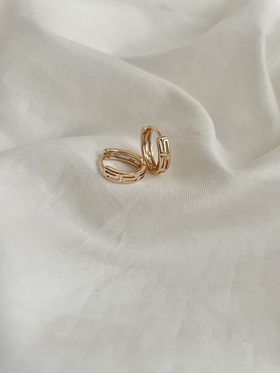 گوشواره طرح ورساچه