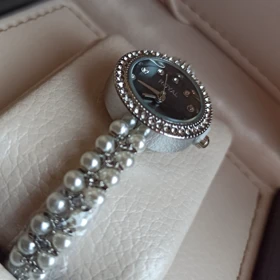 ساعت مچی زنانه مرواریدی رویال سیلور صفحه مشکی رنگ ثابت