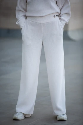 شلوار بیسکوییتی بغل دکمه B