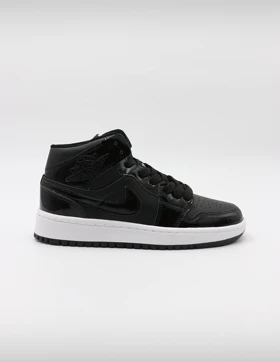 کتانی روزانه زنانه نایک Nike Air Jordan 1 Mid Dark W