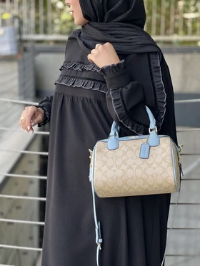 کیف کوچ صندوقی ساده کرم آبی