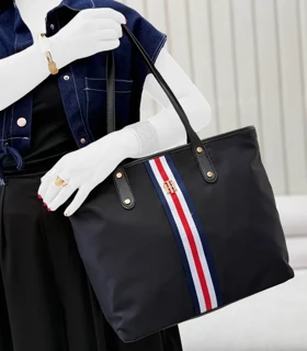 کیف سایز بزرگ تامی(Tommy) سیبو