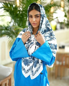 روسری ساتن