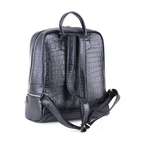 کیف چرم زنانه مدل کوله پشتی عمودزیپ