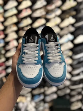 کتانی جردن وان زنانه سفیدآبی