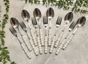 قاشق چنگال سفید دسته مرواریدی /s47