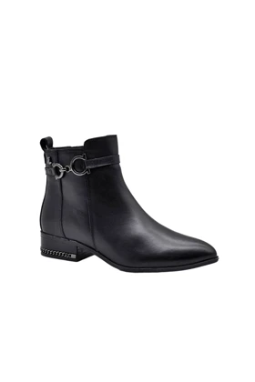 بوت و نیم بوت زنانه venus