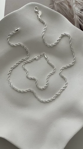 گردنبند و دستبند طنابی