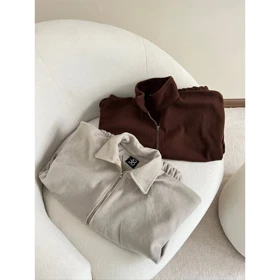 جکت بامبر فوتر