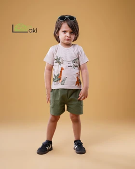 ست تیشرت شلوارک طرح تنبل درختی