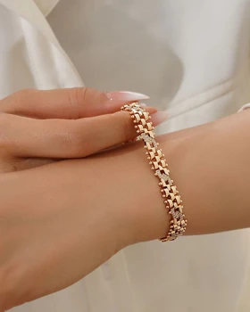 دستبند جلفایی نگین‌دار آروشا ژوپینگ