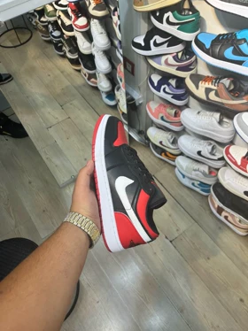کتانی جردن کفش جردن 1 قرمز air jordan 1 red