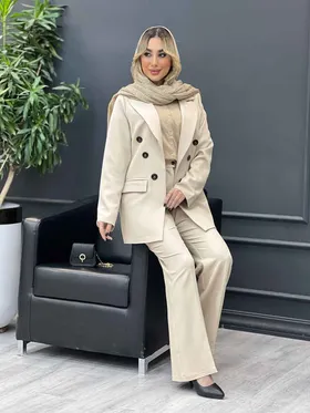 ست مانتو و شلوار شش دکمه