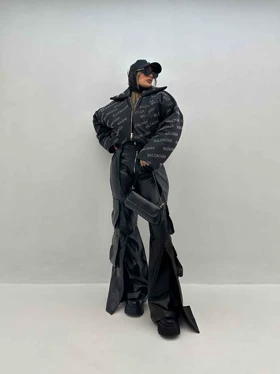 کاپشن BALENCIAGA