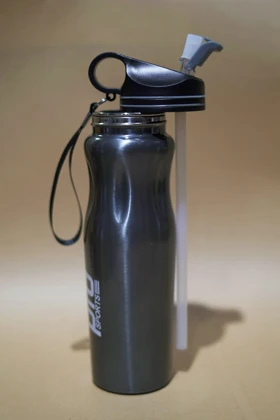 قمقمه فلزی نی دار کد 901