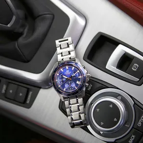 ساعت مچی مردانه کاسیو ادیفایس casio edifice اورجینال مدل EFV-540D-2AVUDF