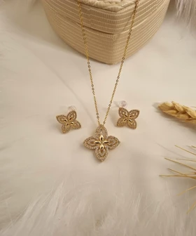 نیمست طرح طلا روبرتو طلایی