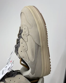 کفش bershka