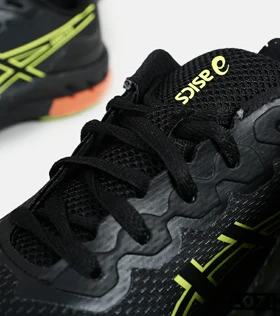 کفش کتانی مردانه مشکی لیمویی نارنجی ASICS GORETEX