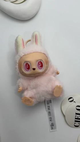 لبوبو صورتی