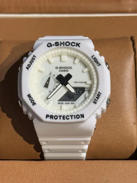 ساعت اسپرت طرح2100جی شاک سفید