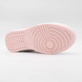 کتانی نایک ترویس سفید صورتی کد 6671