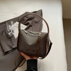 کیف وارداتی