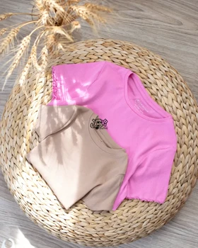 تیشرت کبریتی صورتی