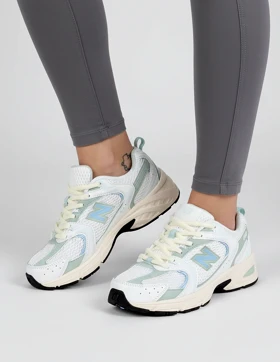 کفش دویدن زنانه نیو بالانس 530 W