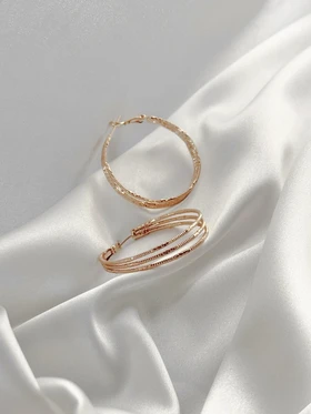 گوشواره حلقه‌ای راه راه