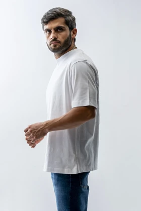 تیشرت آستین کوتاه طرحدار مردانه